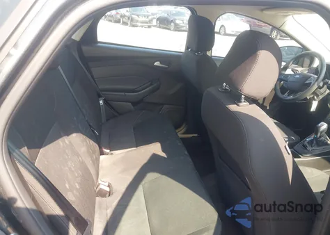 2016 Ford Focus Se z USA, uszkodzony, nr VIN 1FADP3F25GL381396